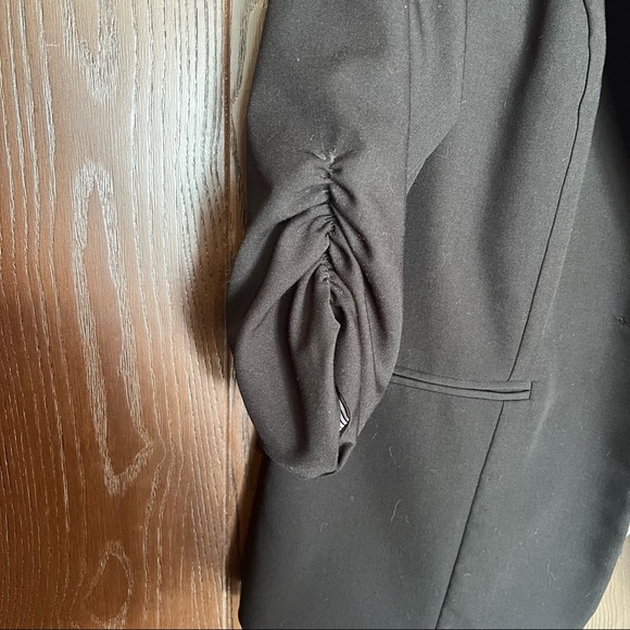 Torrid Blazer 1-Button Size 2 - Picture 5 of 6